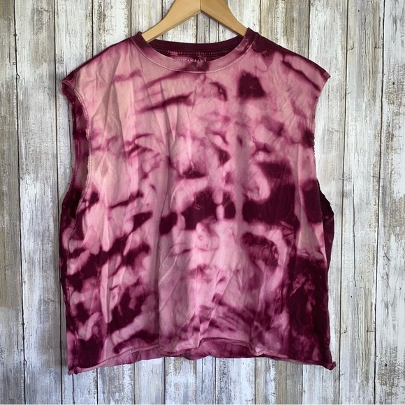 American Eagle Outfitters Tops - American Eagle Pink Dye Muscle Tee